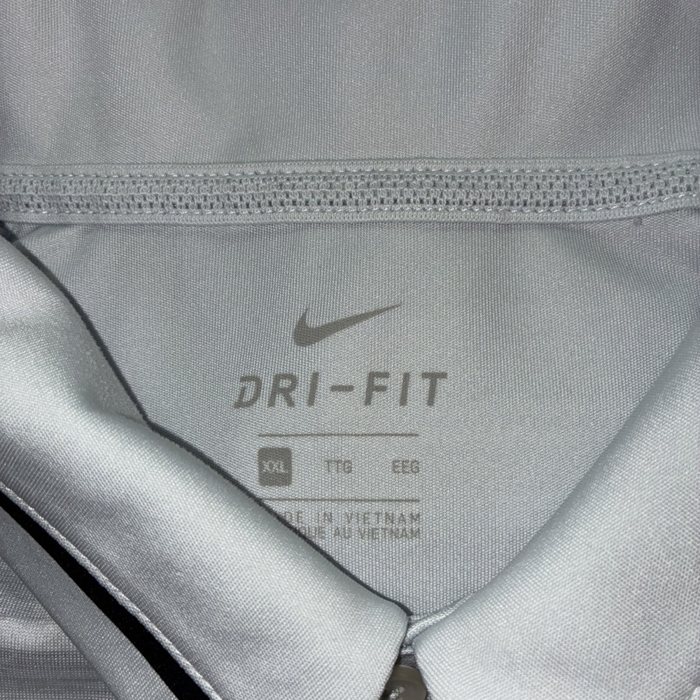 Wake Forest Men's Nike Dri Fit Polo Size 2XL Great Condition! - Picture 2 of 6